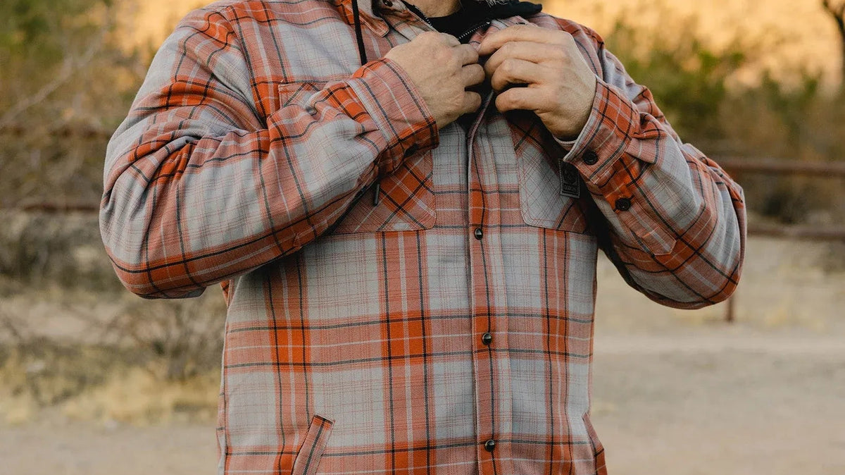 5 Ways to Style Flannel Jackets for Fall: The Ultimate Layering Guide - Dixxon Flannel Co.