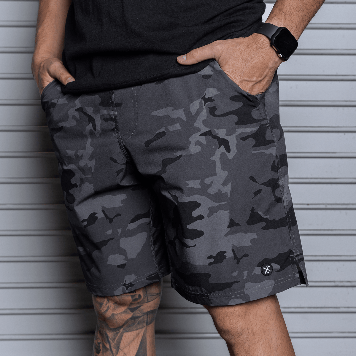 ウォーキング・ランニングウェア charbon DAZZLE CAMOUFLAGE RACING SHORTS Dazzle Camo 2in1 Shorts | Black | Craft Sportswear