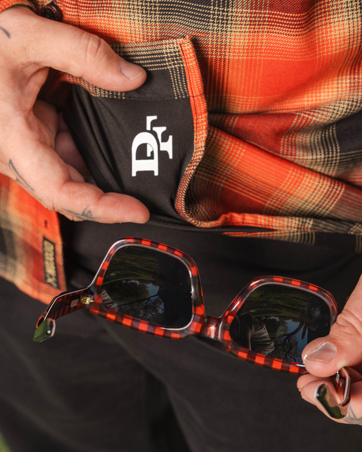 The Faithful Flannel - view 7