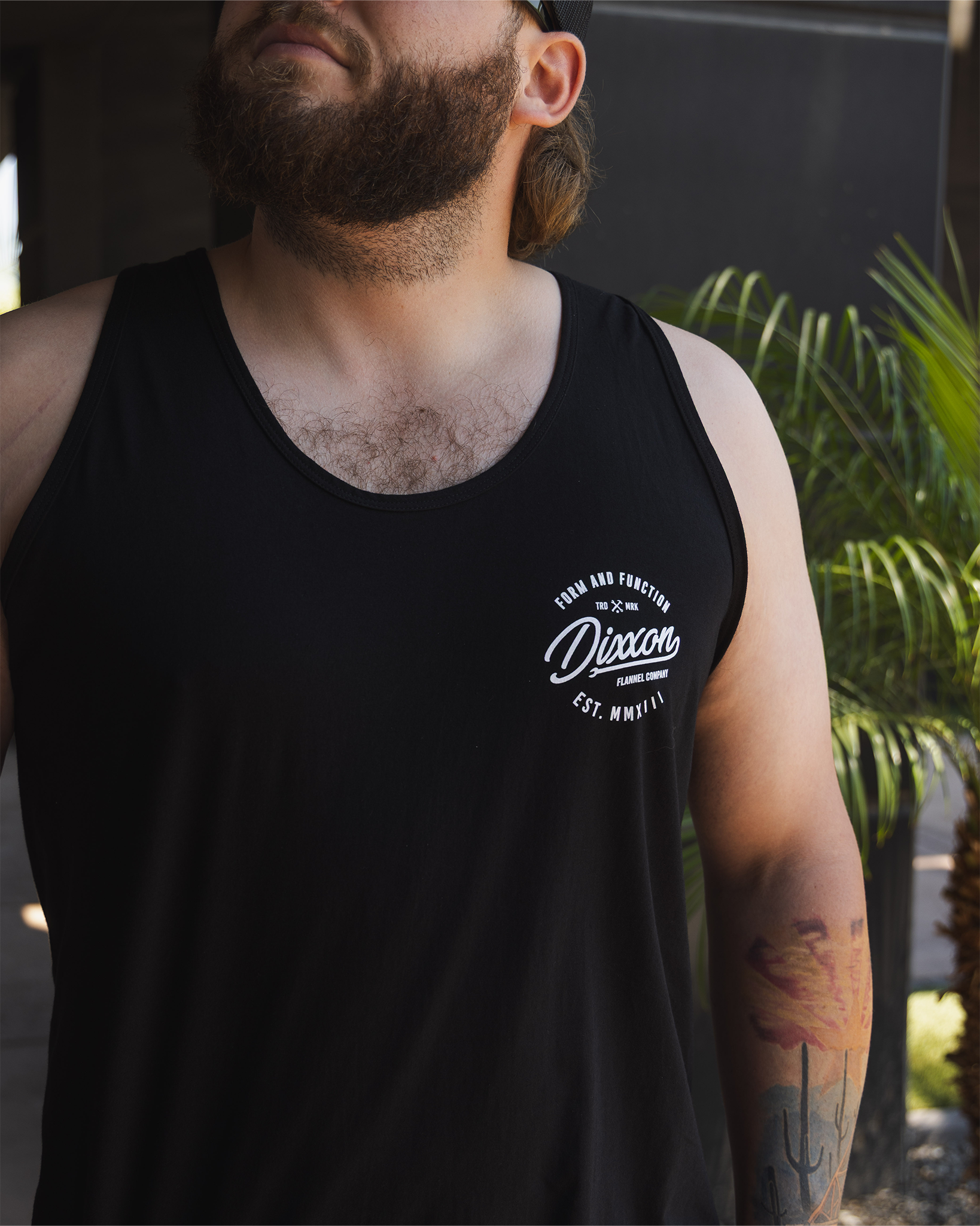 Handy Tank - Black view 5