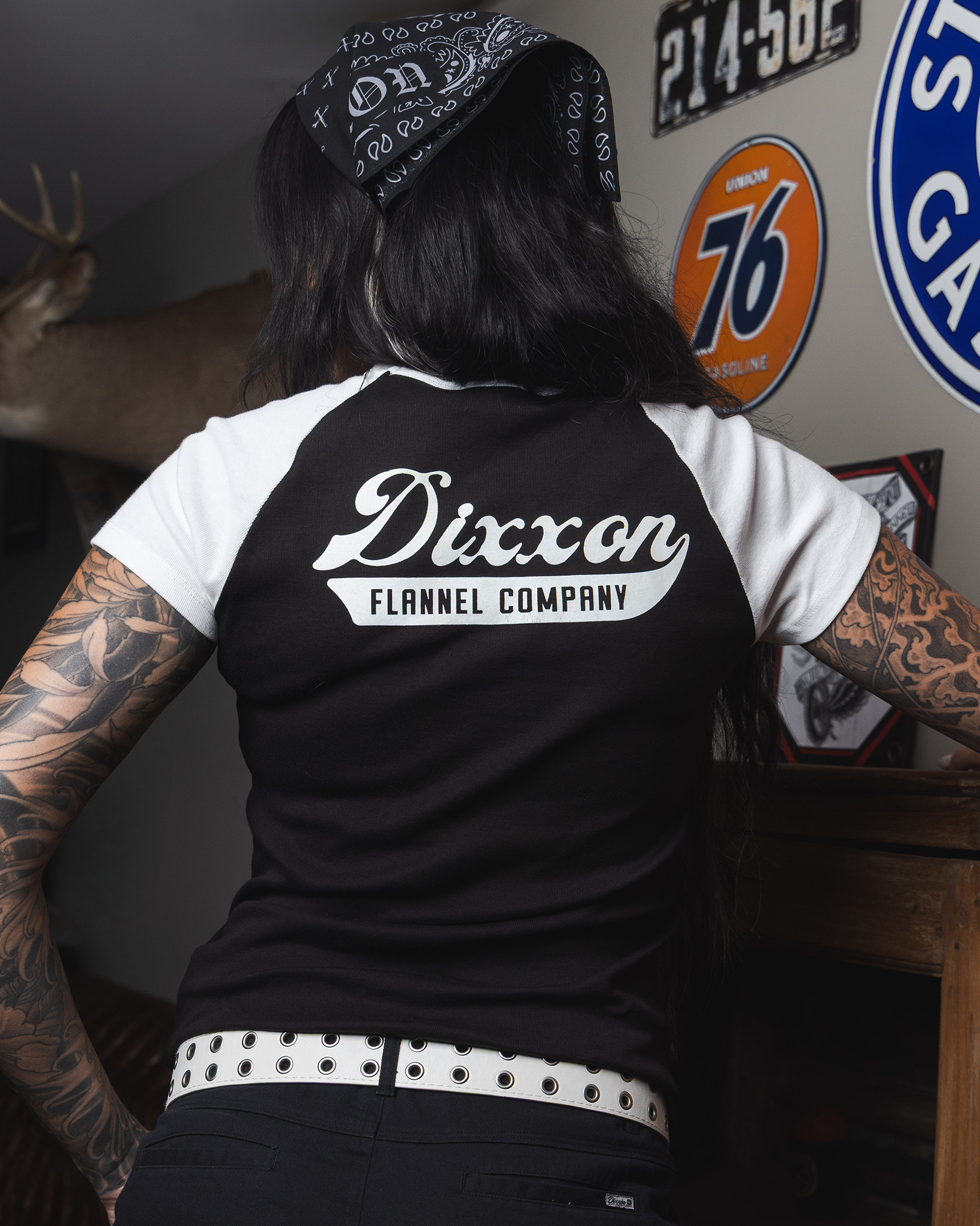 Women's Master Link Raglan Tee - White & Black view 1
