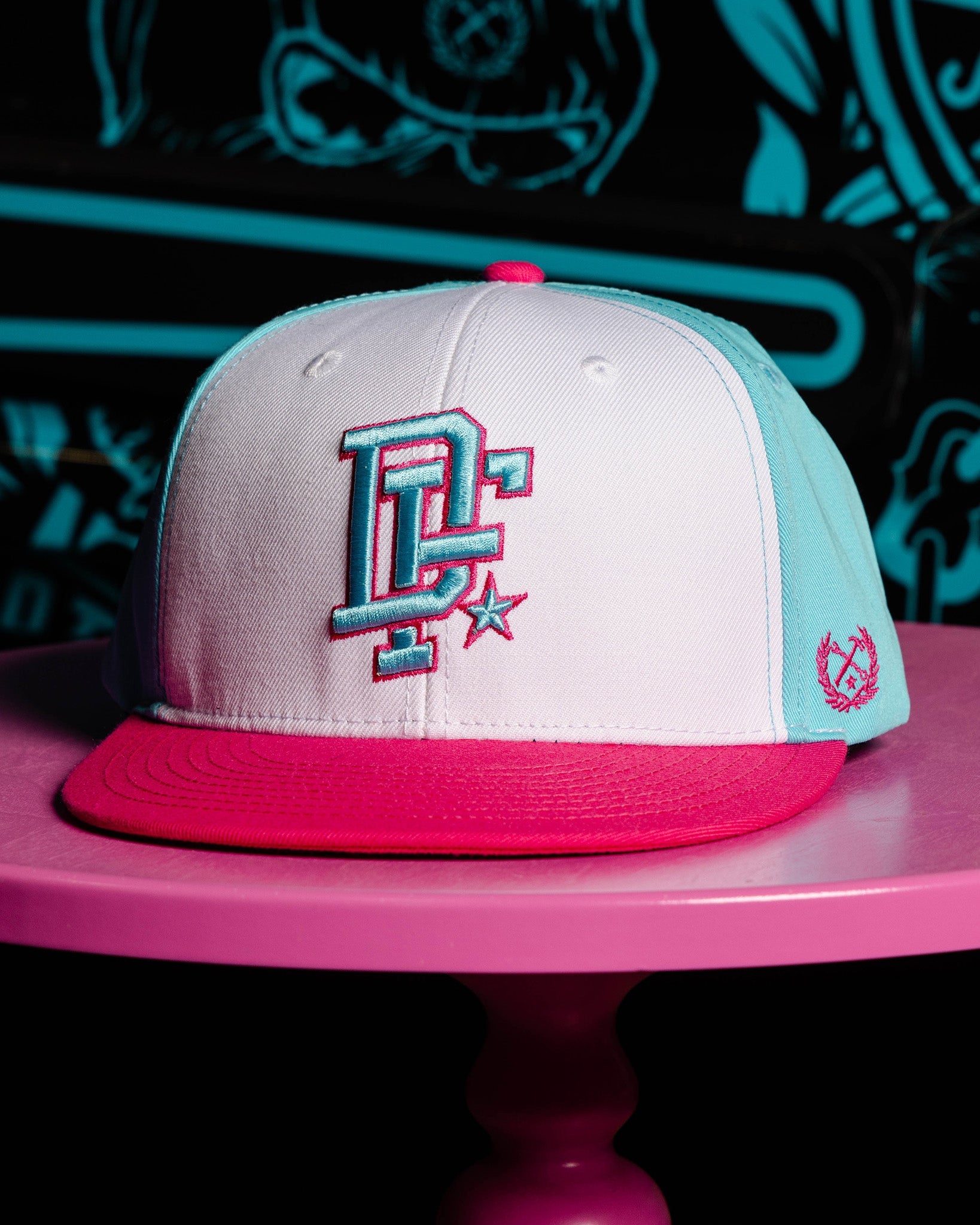 Big League Flat Bill Snapback - Dixxon Flannel Co.