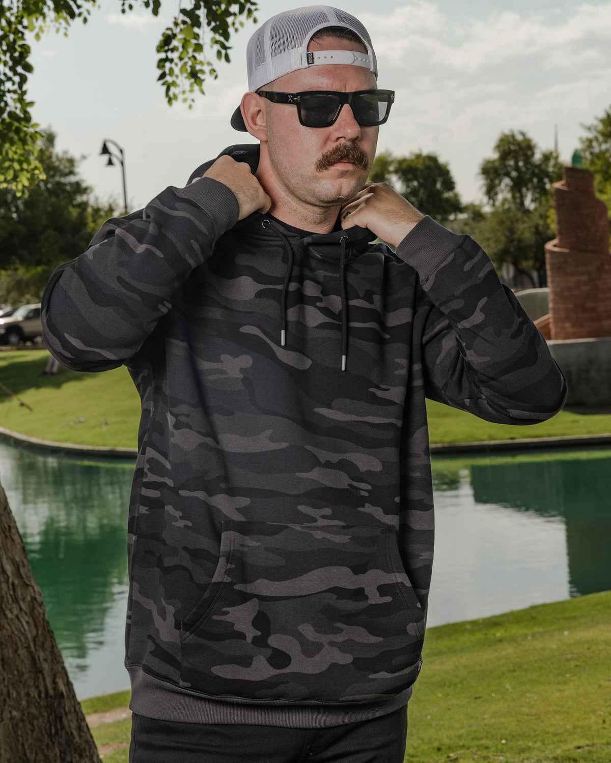 Perfect Dixxon Pullover Hoodie - view 25