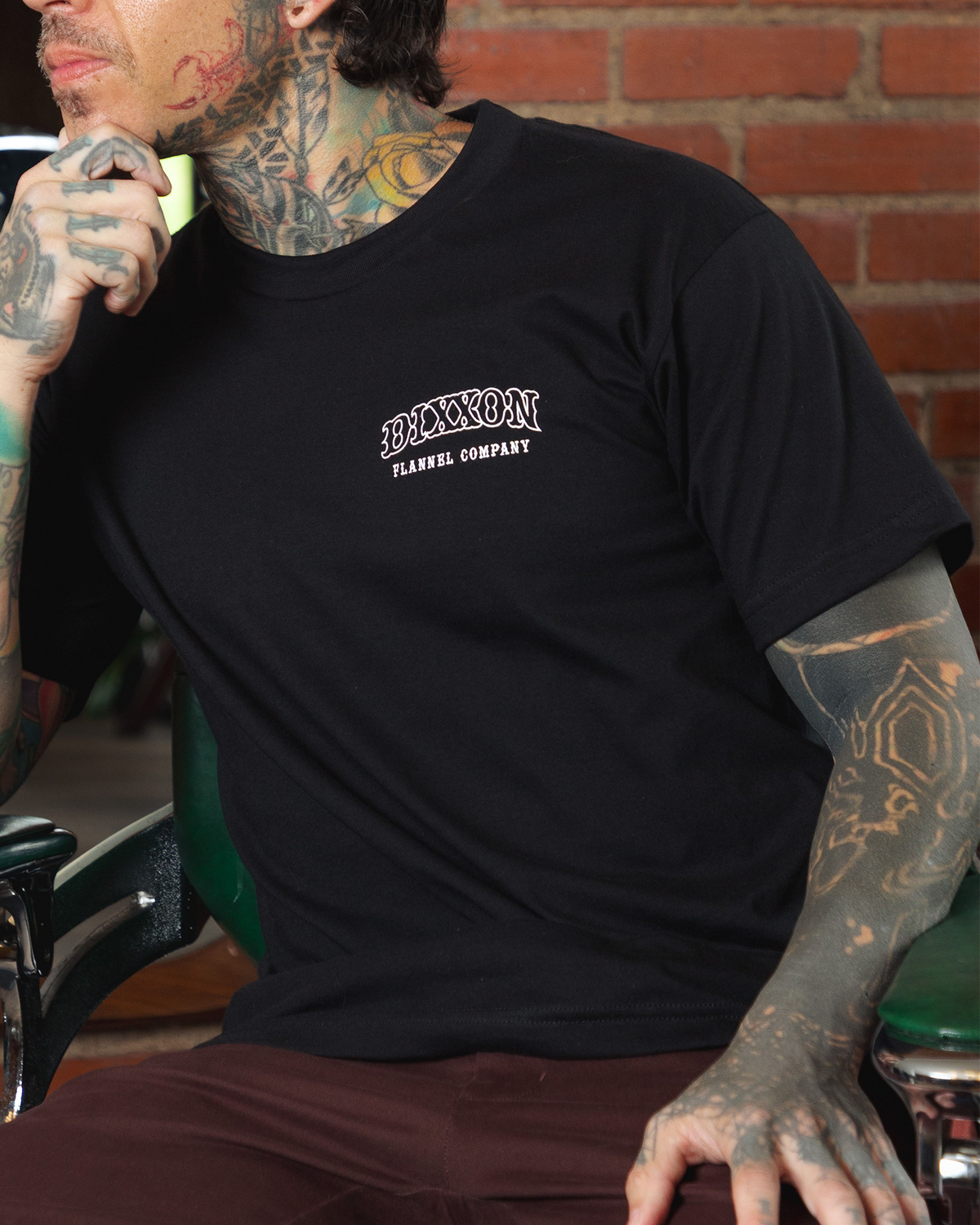 Barber T-Shirt - Black - view 4
