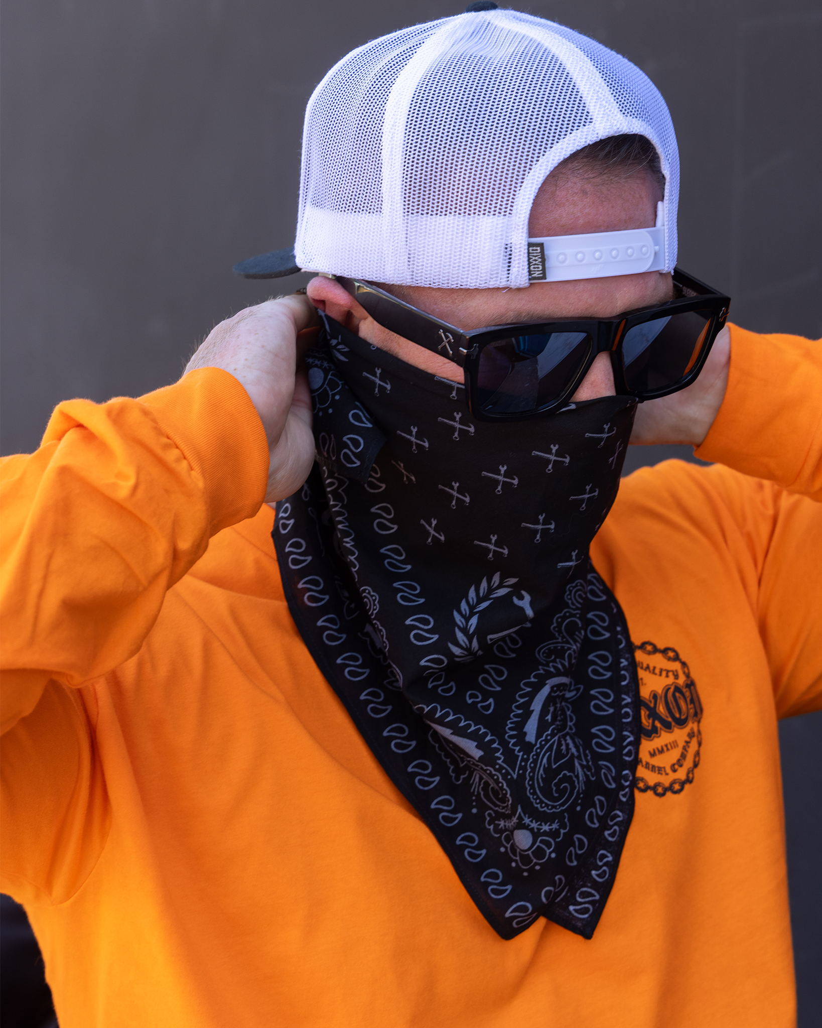 Black Chained Long Sleeve T-Shirt - Safety Orange - view 5