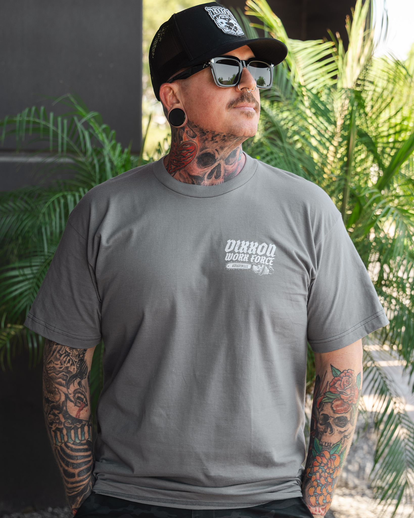 Chainsaw T-Shirt - Charcoal - view 2