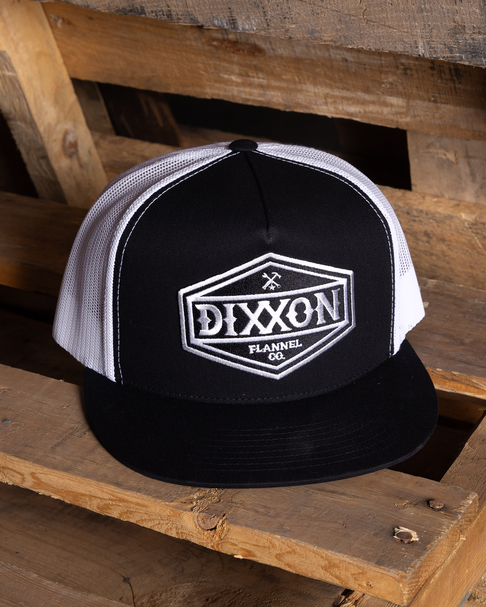 Foundry Shield Flat Bill Trucker Snapback - Black & White - view 3