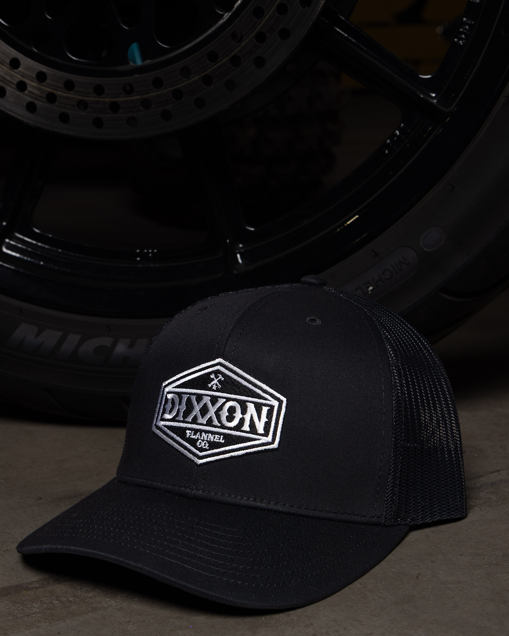 Foundry Shield Curved Bill Trucker Snapback - Black & White - view 3
