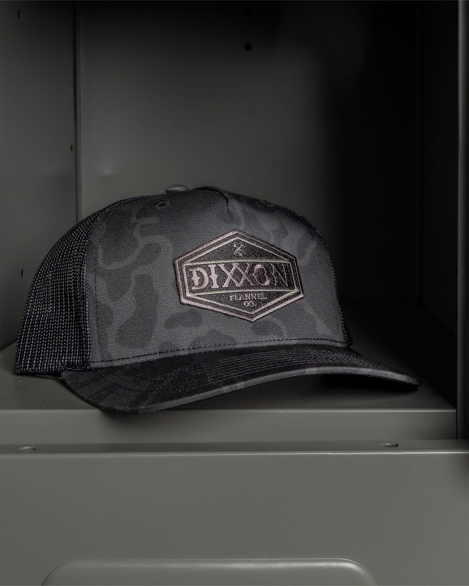 Foundry Shield Curved Bill Trucker Snapback - Black & Gray - view 3