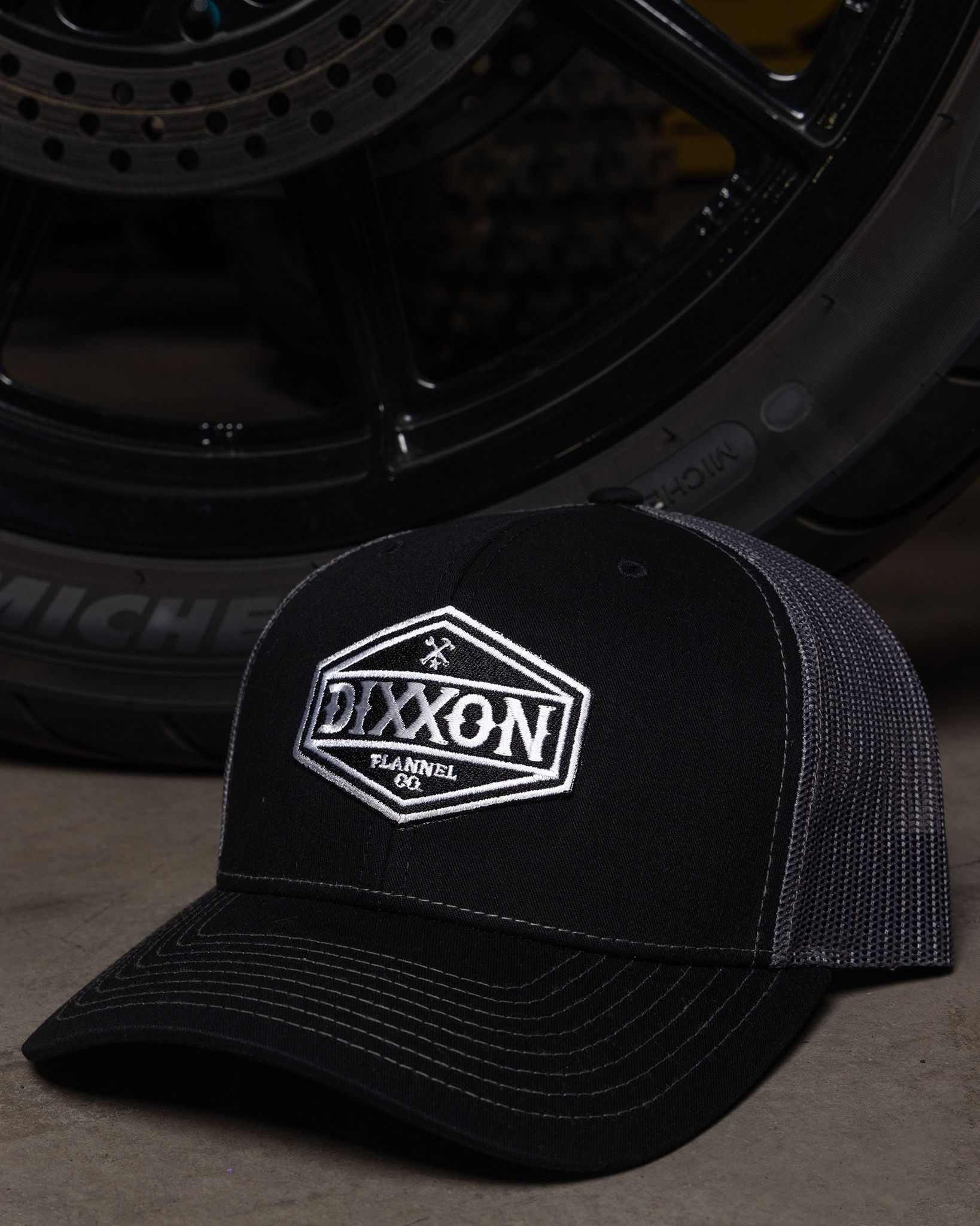 Foundry Shield Curved Bill Trucker Snapback - Black & White - view 4