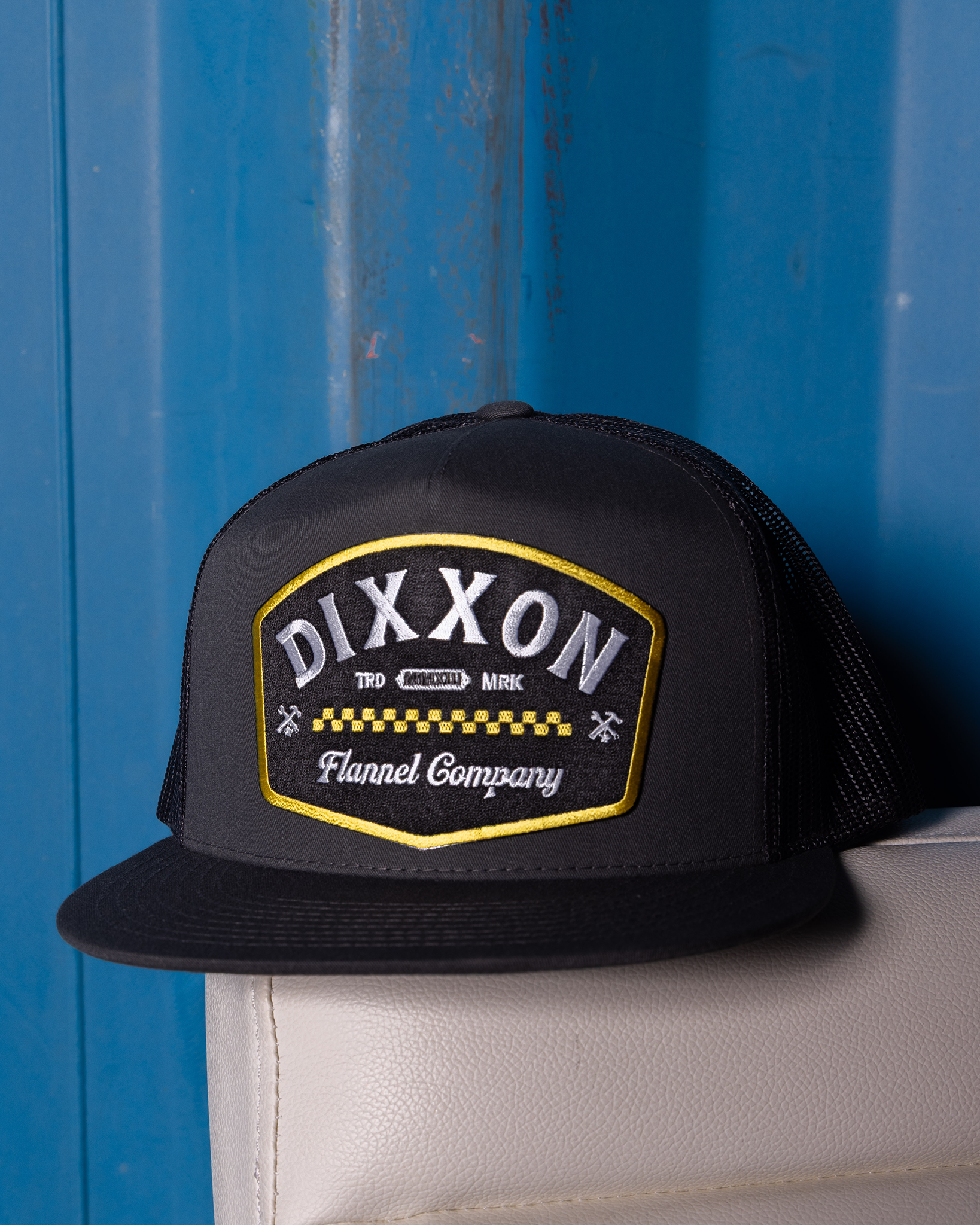 Station Flat Bill Trucker Snapback - Black & Yellow - view 4