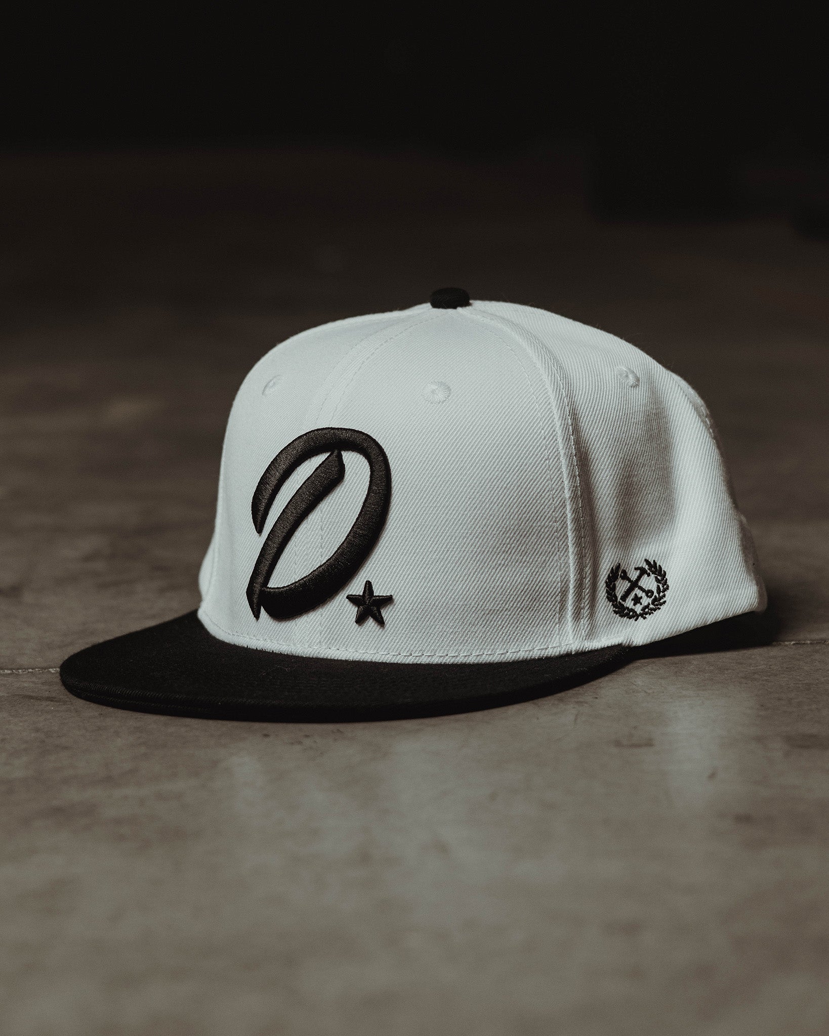 Black D-Star Flat Bill Snapback - White | Dixxon Flannel Co.