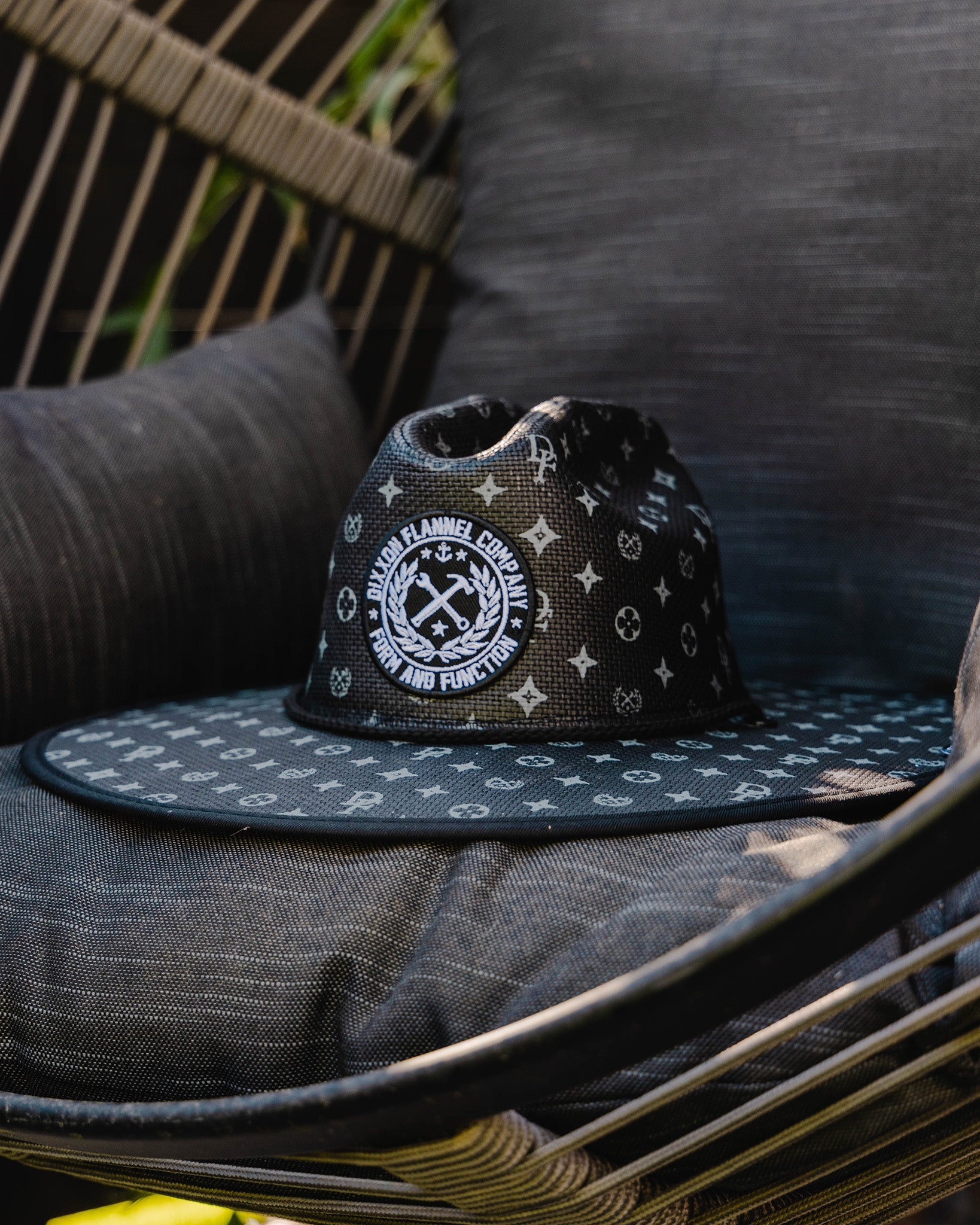 Bougie Straw Sun Hat - Black & Gray - Dixxon Flannel Co.