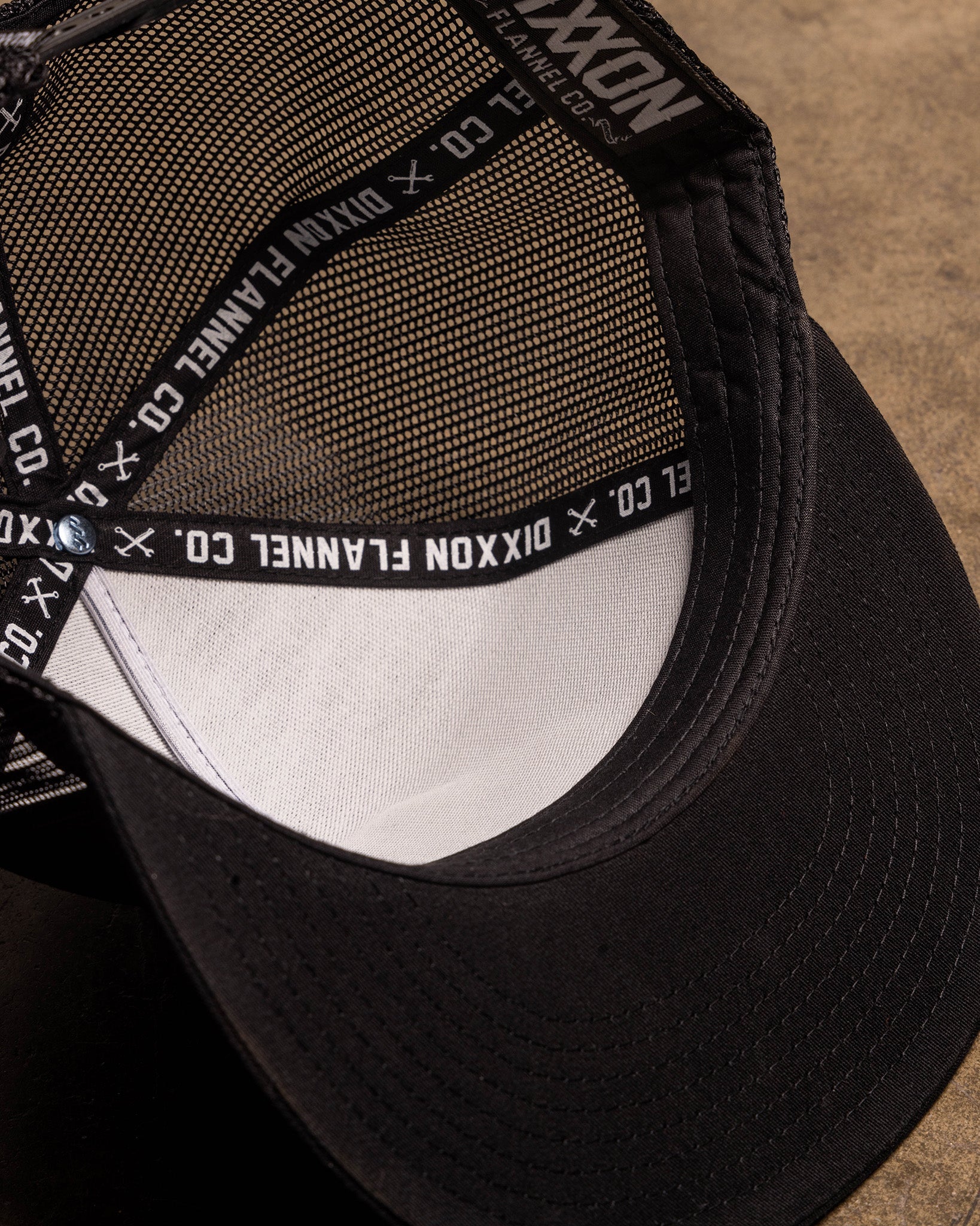 Class Flat Bill Trucker Snapback - Black & White - Dixxon Flannel Co.