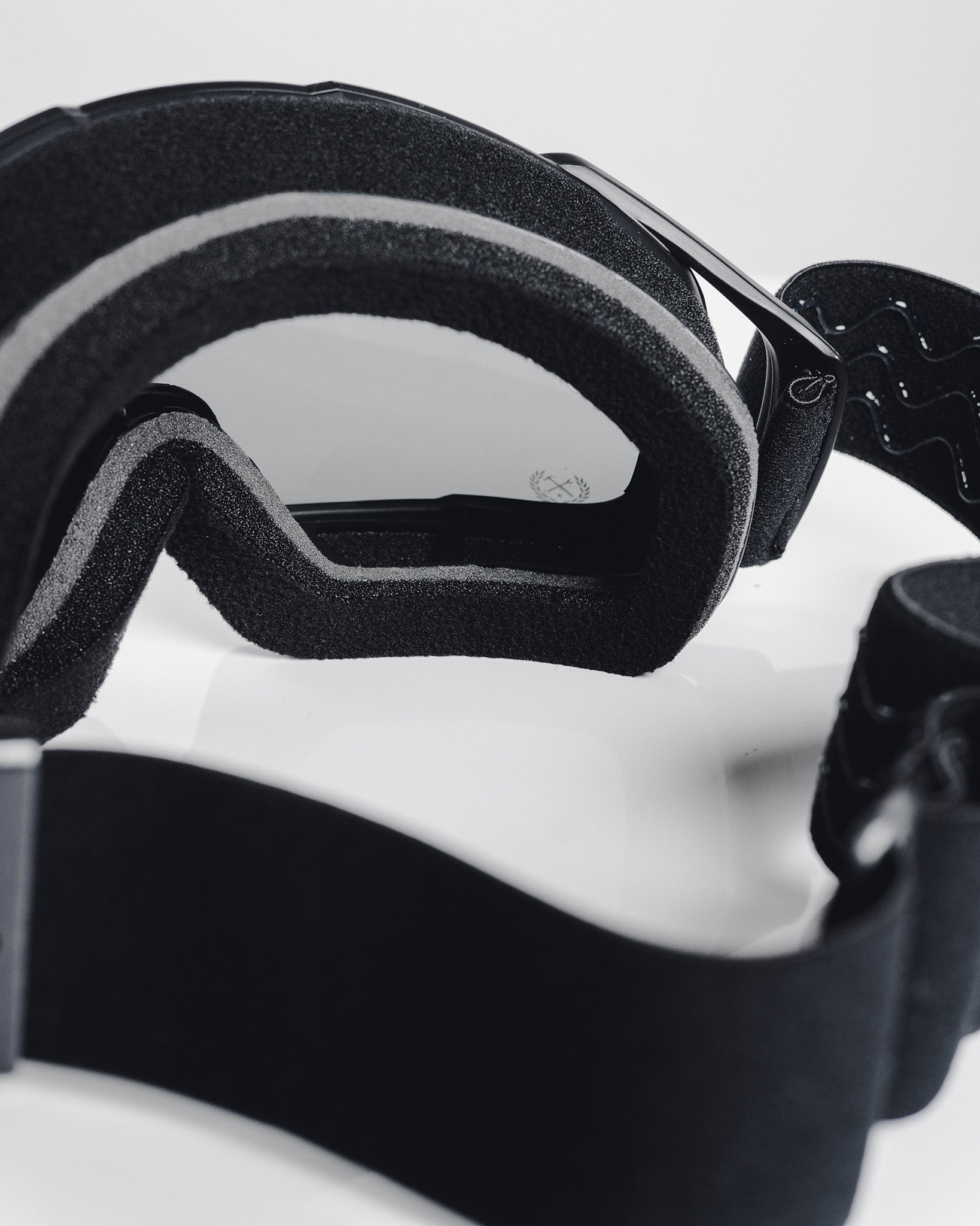 Contender MX Goggle - Black & White / Gray Lens - Dixxon Flannel Co.