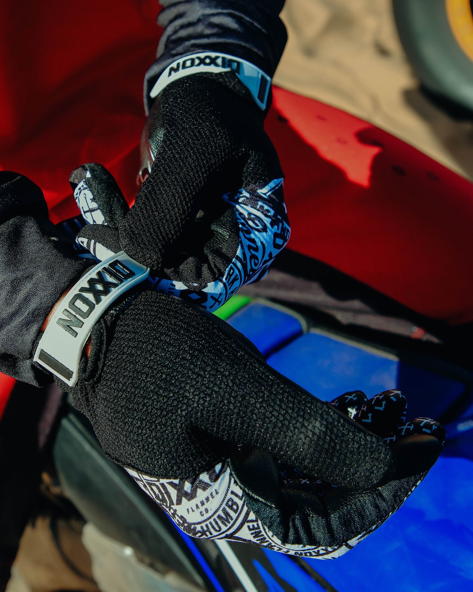 Corpo Overload Moto Gloves - Black & White - Dixxon Flannel Co.