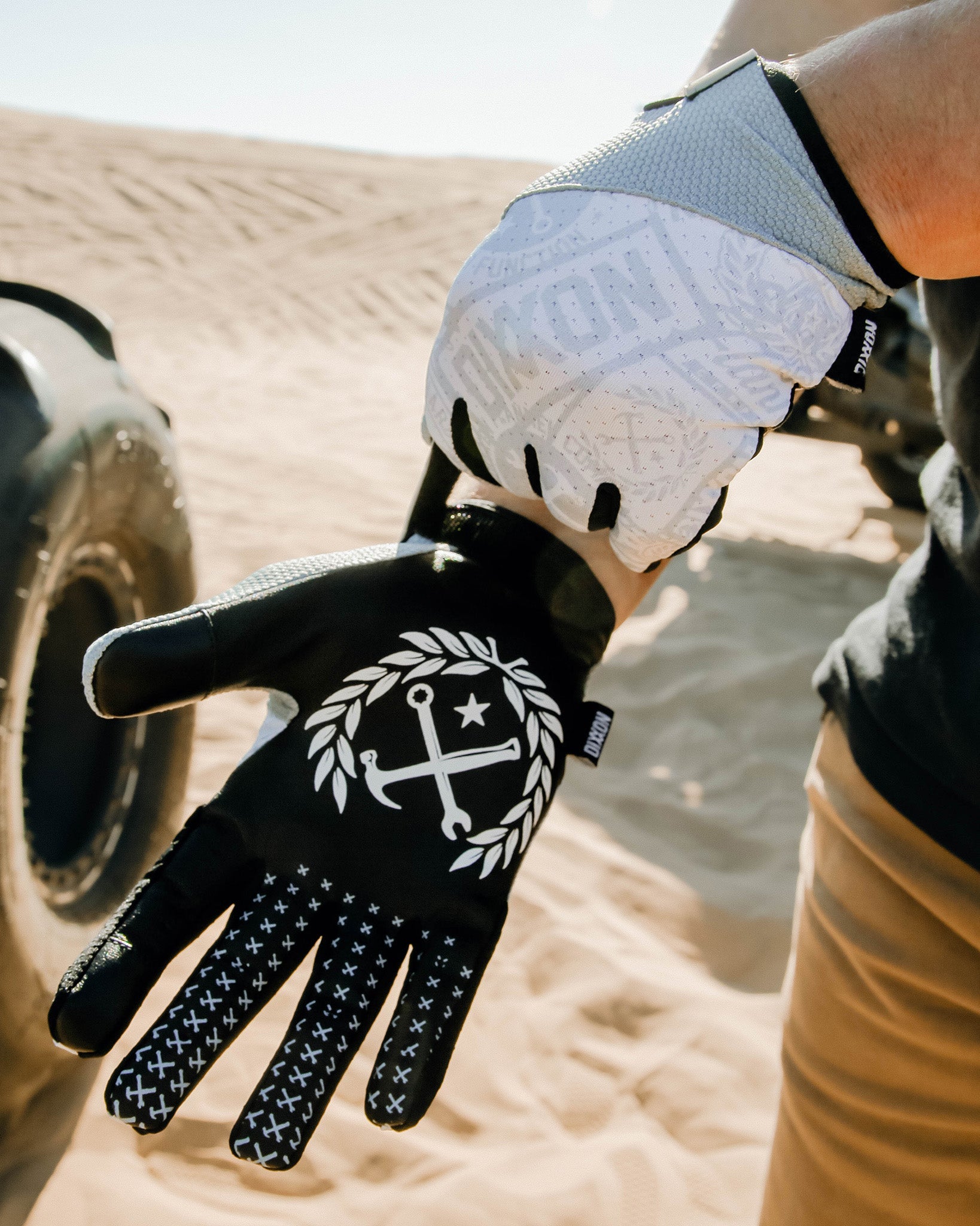 Corpo Overload Moto Gloves - White | Dixxon Flannel Co.
