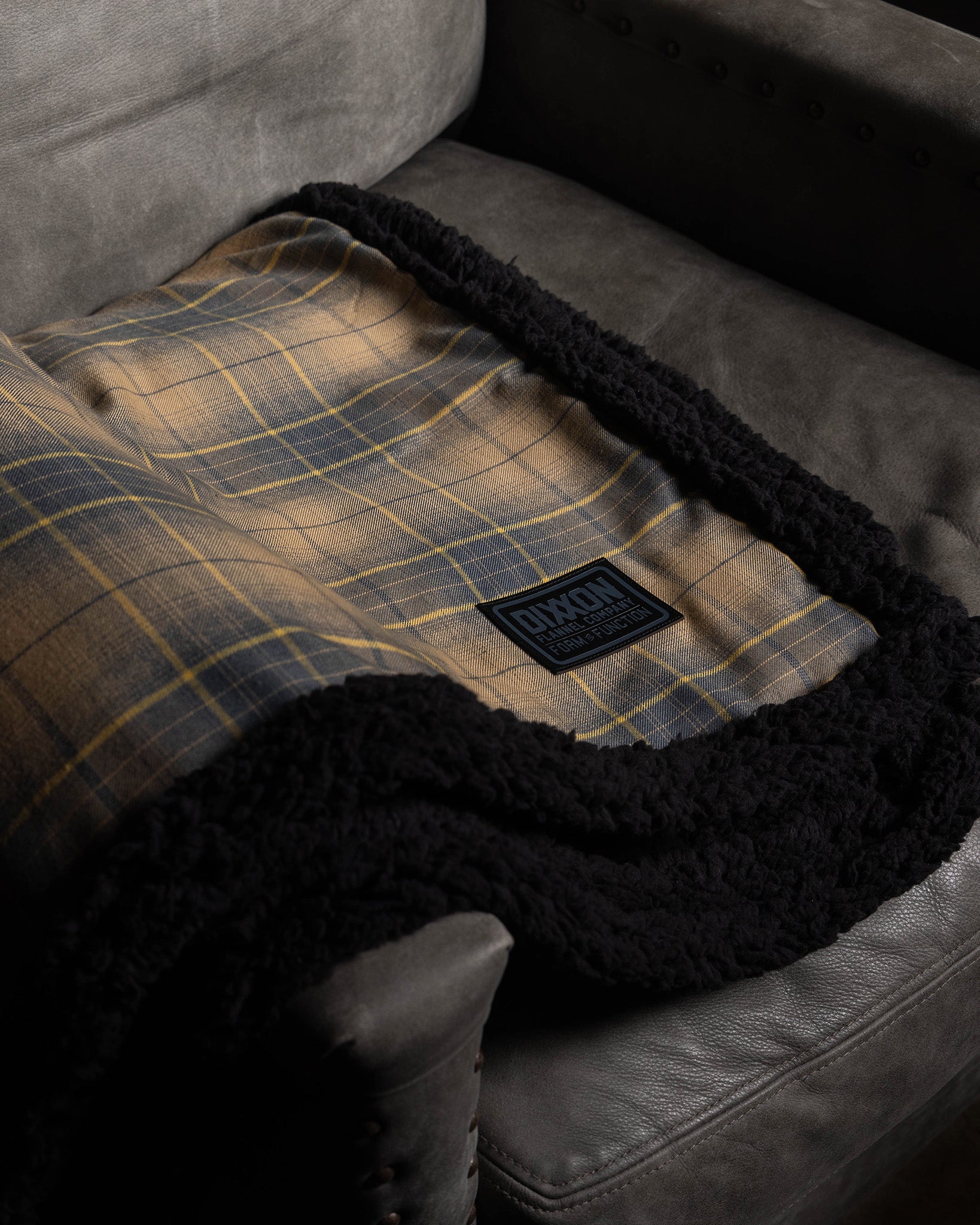 Dixxon Blankets: Cozy Comfort for Home & Adventure in 2025