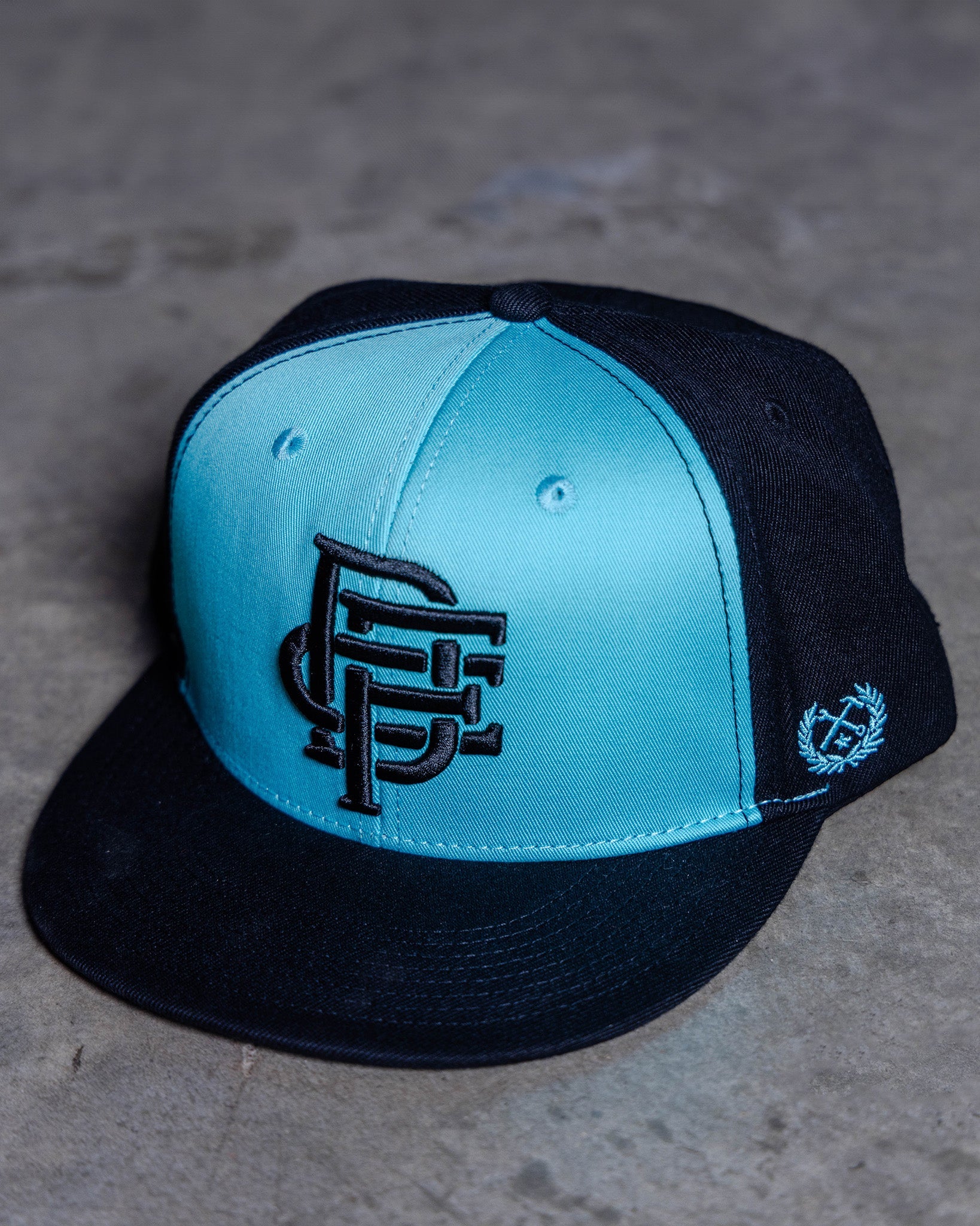 Icon Flat Bill Snapback - Dixxon Flannel Co.