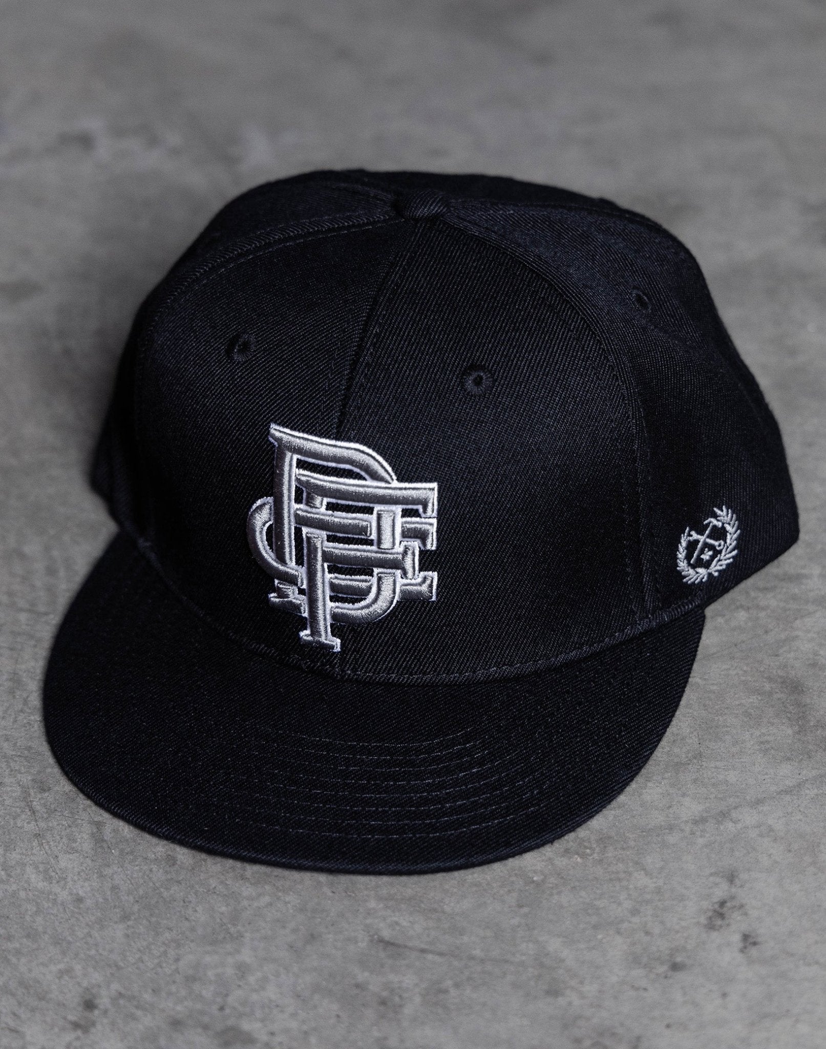Icon Flat Bill Snapback - Dixxon Flannel Co.