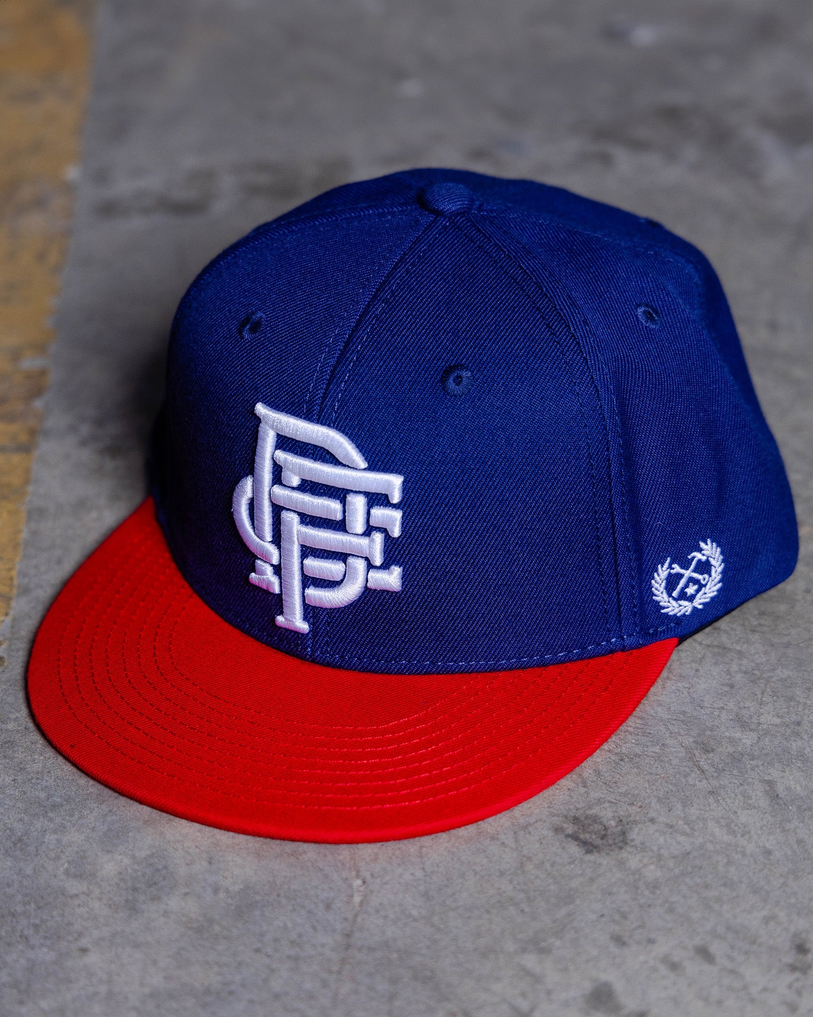 Icon Flat Bill Snapback - Dixxon Flannel Co.