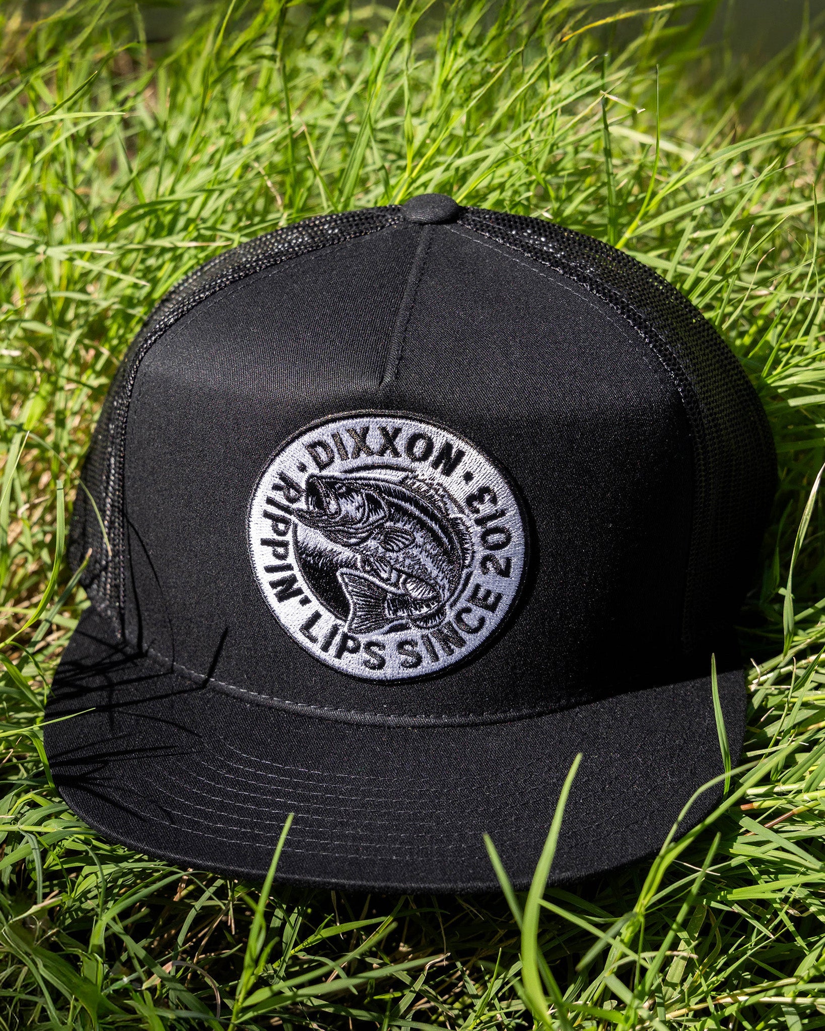 Lip Ripper Flat Bill Trucker Snapback - Black & White - Dixxon Flannel Co.