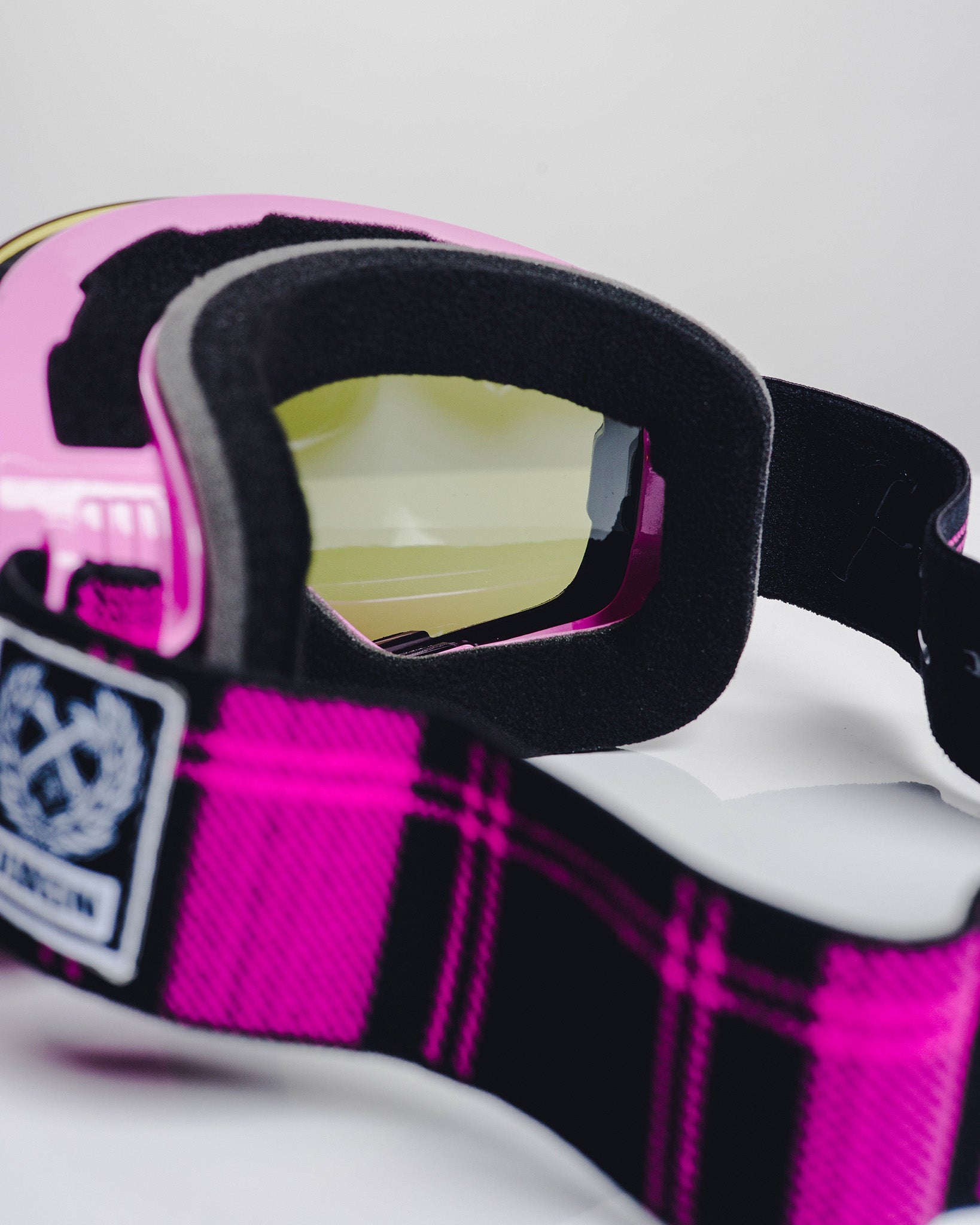 Dixxon Outlander SXS Goggles: Black & Pink - Ride Ready