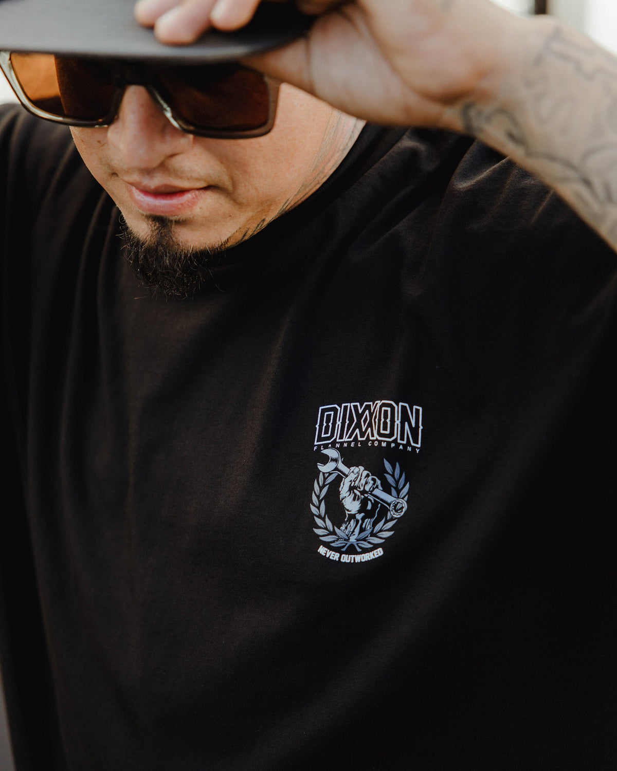 Resist T-Shirt - Black - view 2