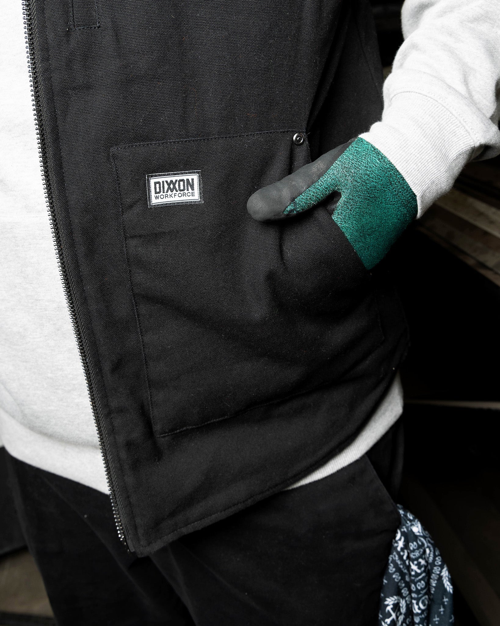 Dixxon Tradesman Work Vest: Quality & Style in 2026