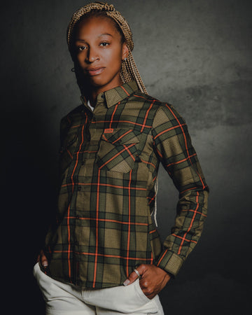 chopovalowenaチェック柄タンクトップ womens-black-hawk-flannel-