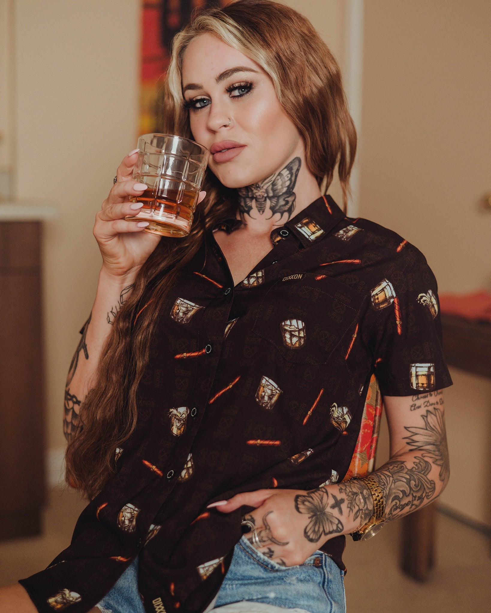 Dixxon Women's Oak & Smoke Short Sleeve: Shop Now