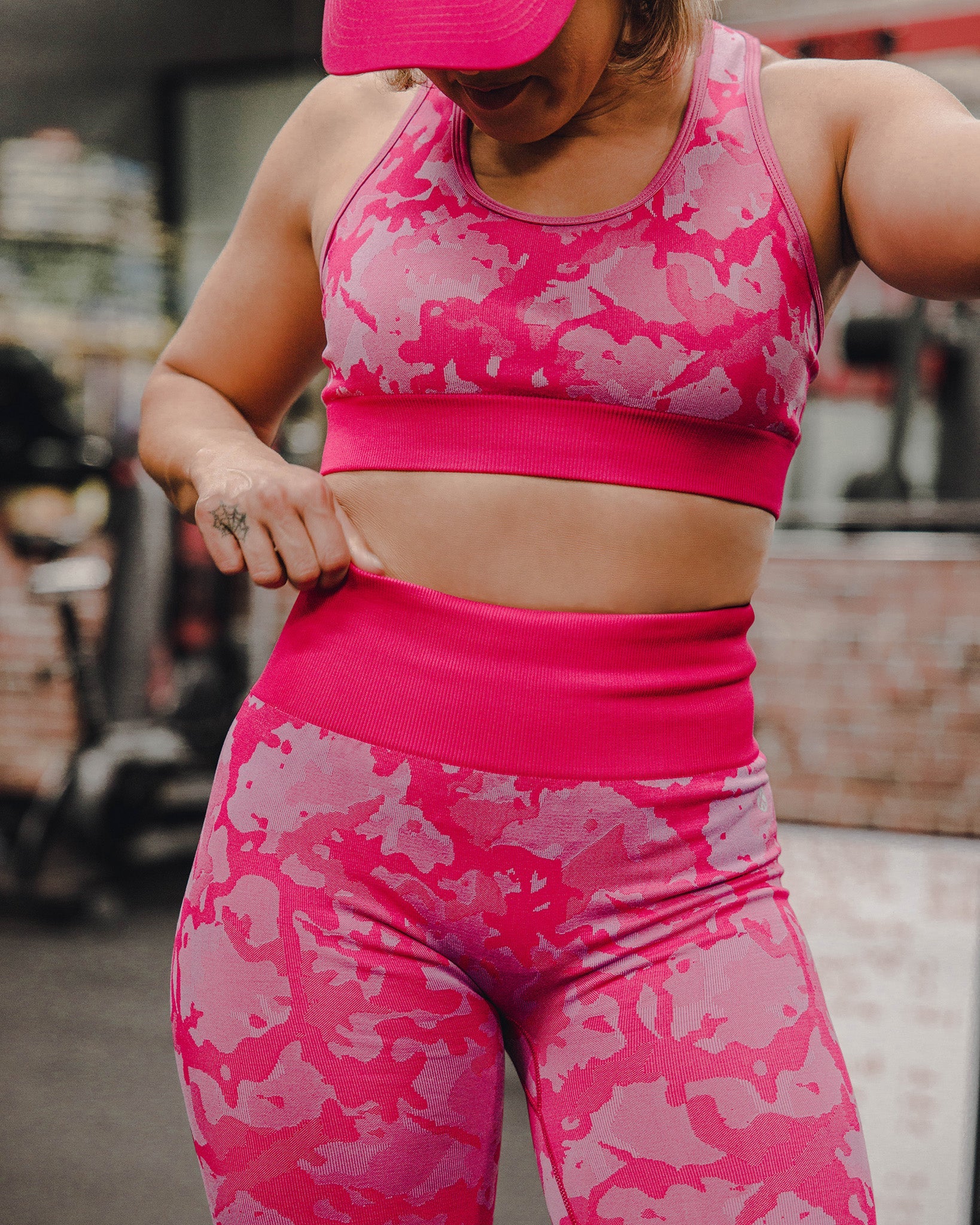 Women's Seamless Leggings - Pink Camo - Dixxon Flannel Co.