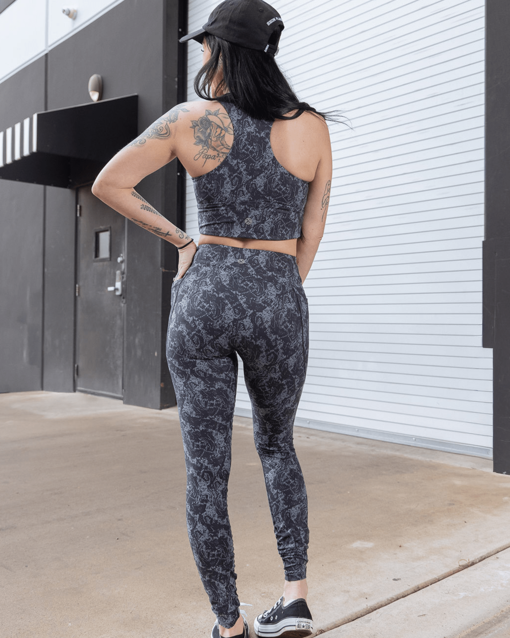 Women's Untamed Leggings - Gray Snakeskin - Dixxon Flannel Co.