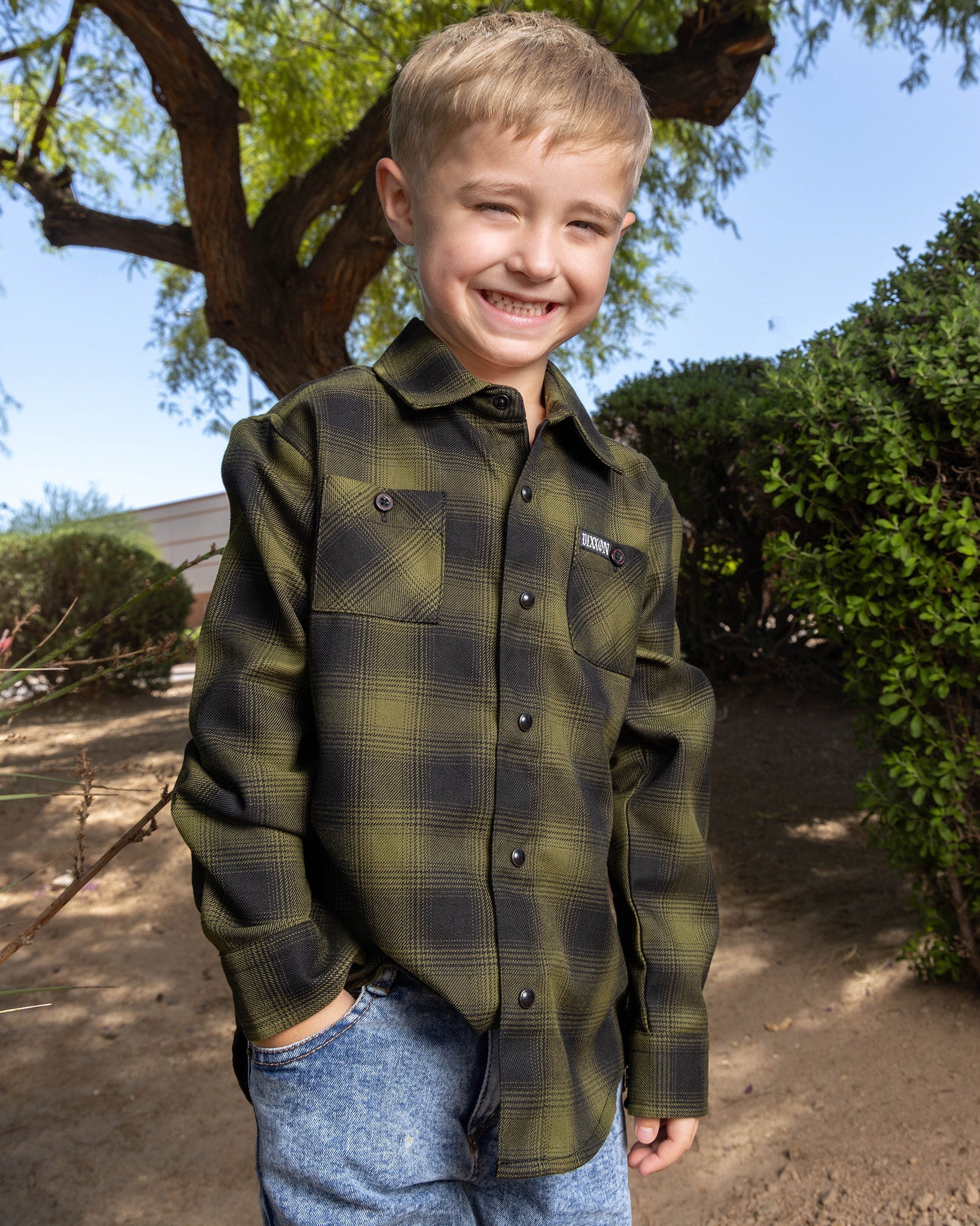 snap on - Dixxon Flannel Co.