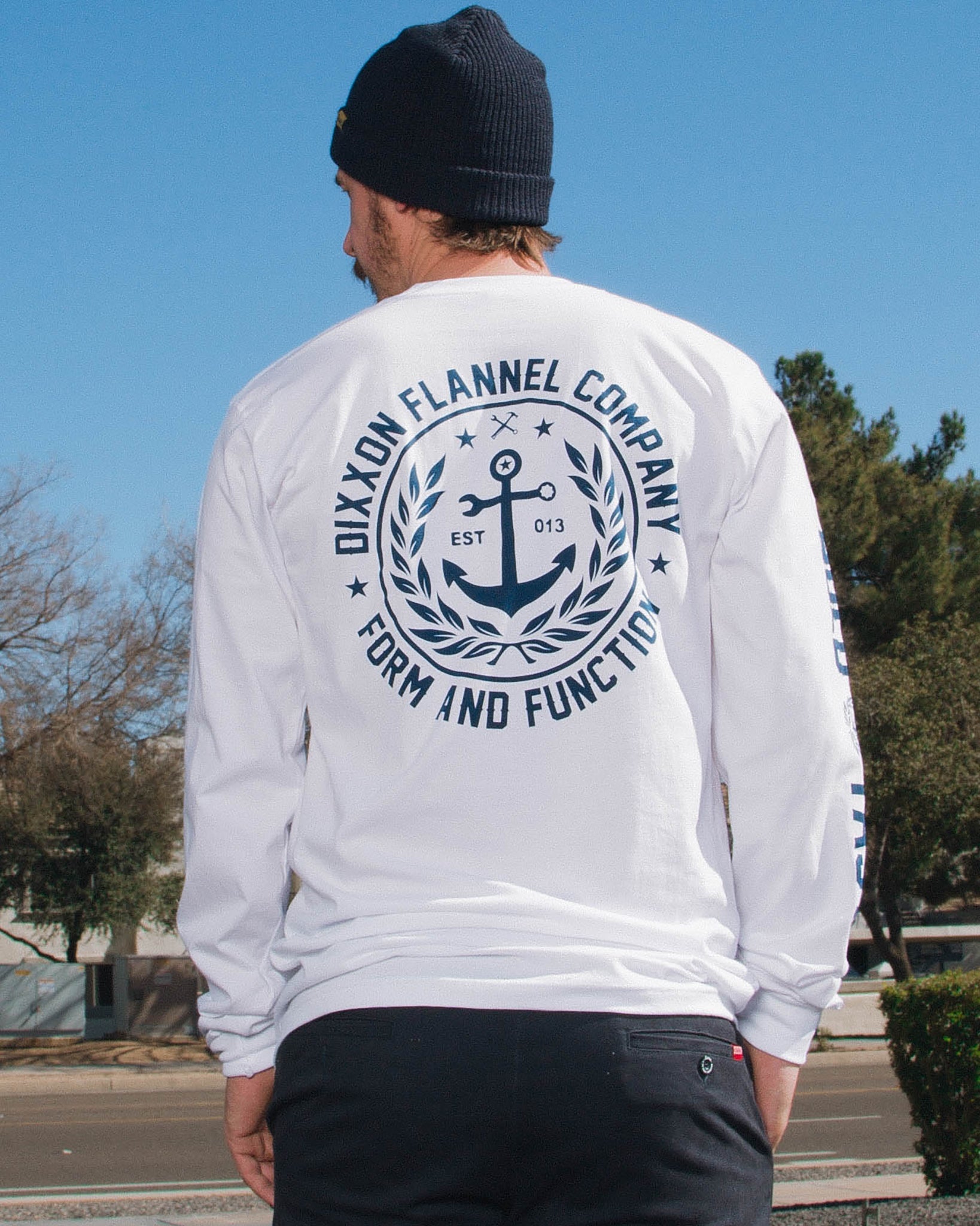 Anchor Crest Long Sleeve T-Shirt - White & Navy - Dixxon Flannel Co.