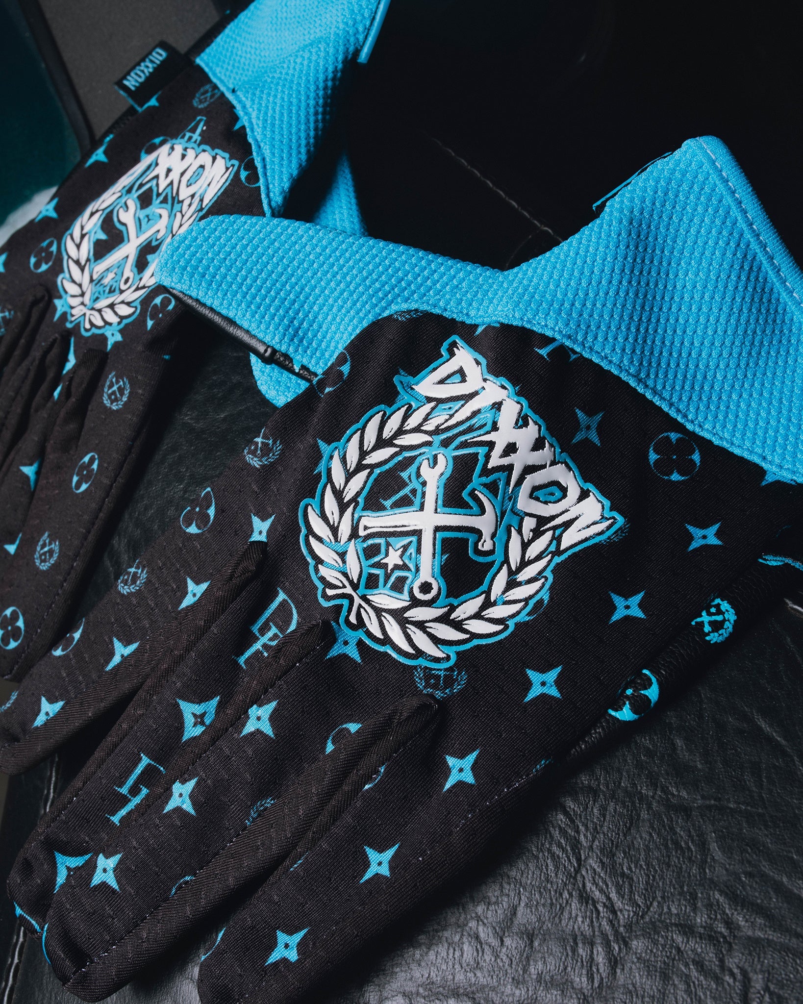 Bougie Moto Gloves - Black & Tiffany - Dixxon Flannel Co.