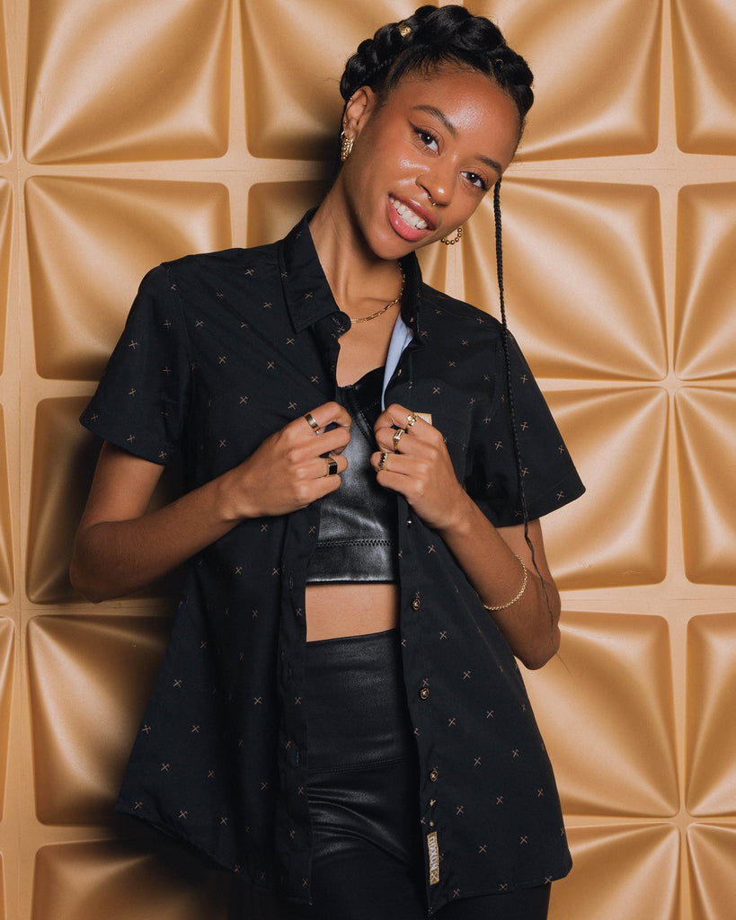 Women's Finney Short Sleeve - Black & Gold - Dixxon Flannel Co.