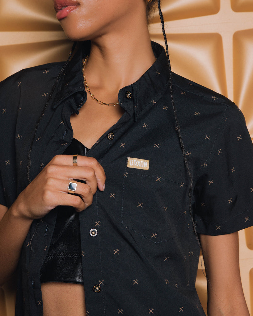 Women's Finney Short Sleeve - Black & Gold - Dixxon Flannel Co.