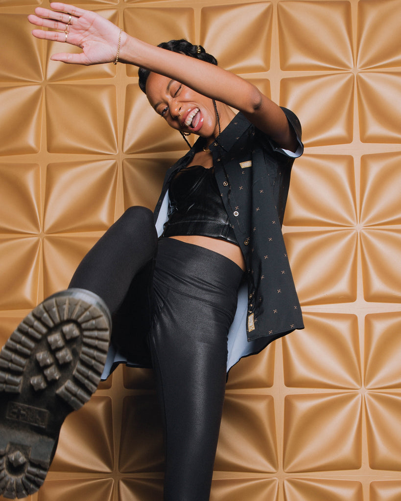 Women's Finney Short Sleeve - Black & Gold - Dixxon Flannel Co.